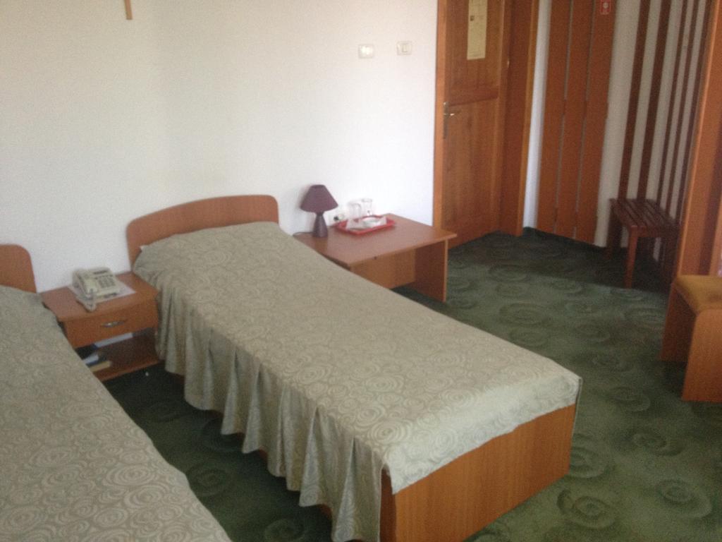Hotel Lotus Arad Pokój zdjęcie